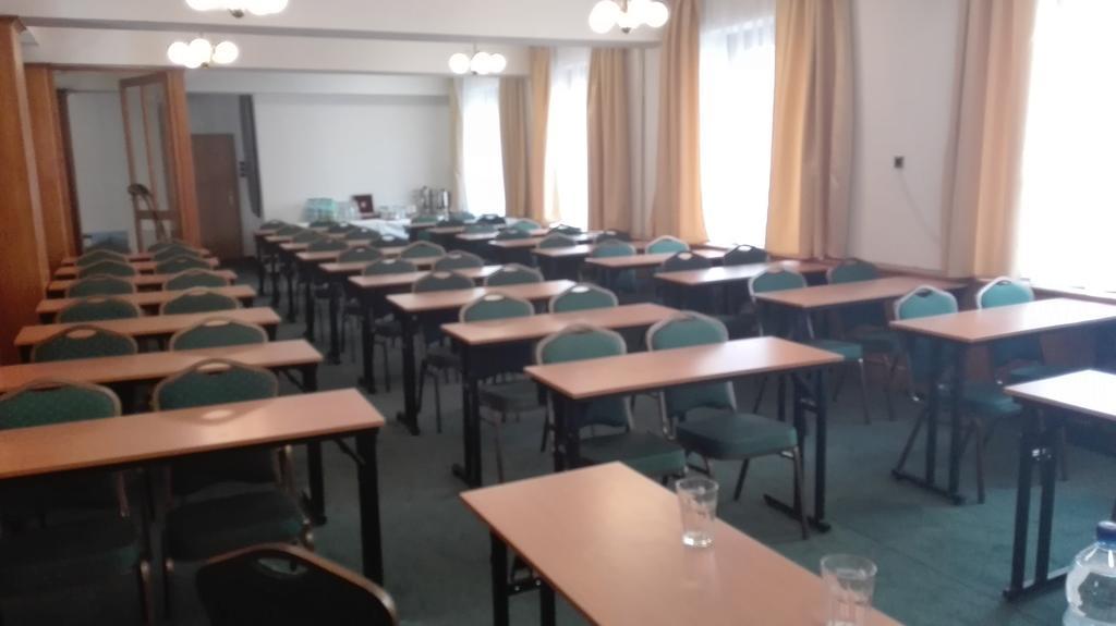 Hotel & Penzion Grand Matej Banska Stiavnica Bagian luar foto